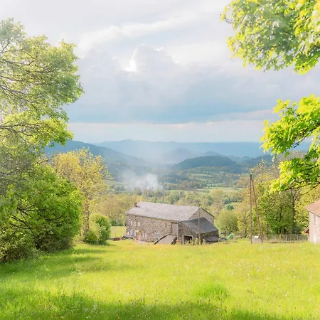 La Clairiere De Peylenc - Refuge En Velay * Saint-Pierre-Eynac
